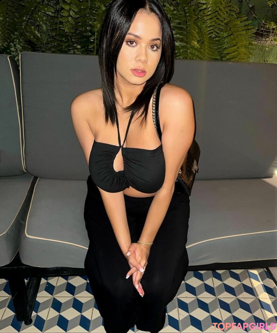 black onlyfans hot porn picture
