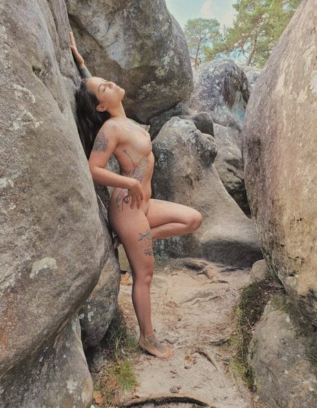 trans onlyfans art xxx pic