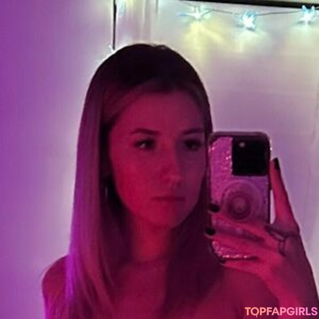 inside onlyfans erotic photos