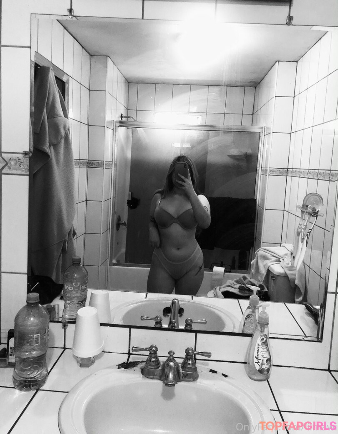 chubby nude onlyfans sexy naked archive