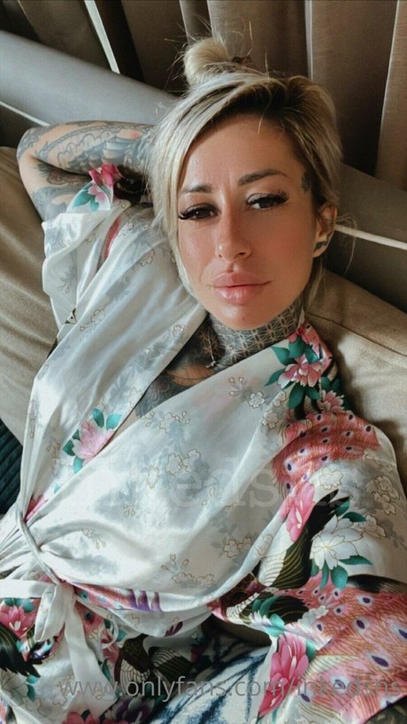 busty onlyfans beautiful xxx images