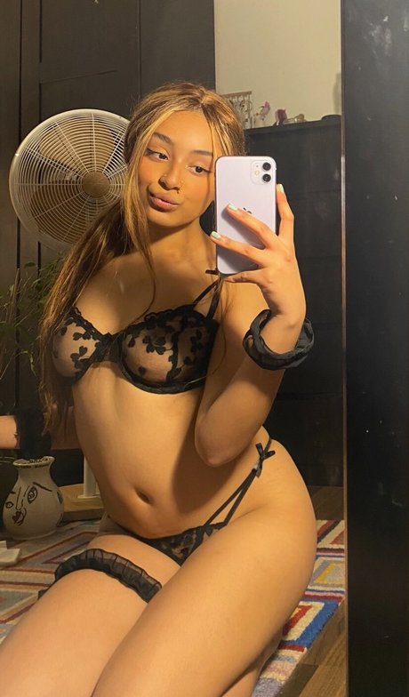 lilyluvrr hd star images