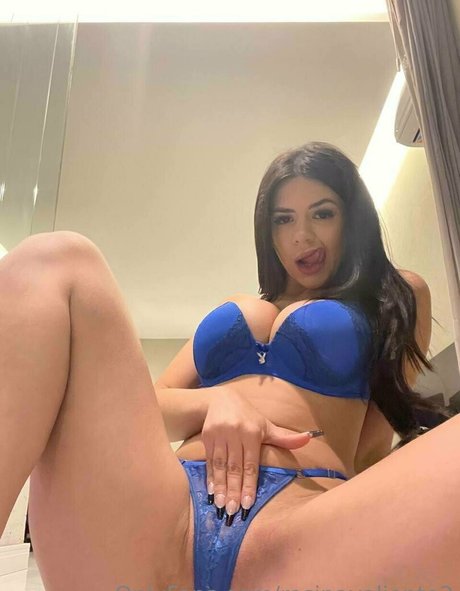 Rosina Valentine hot actress img