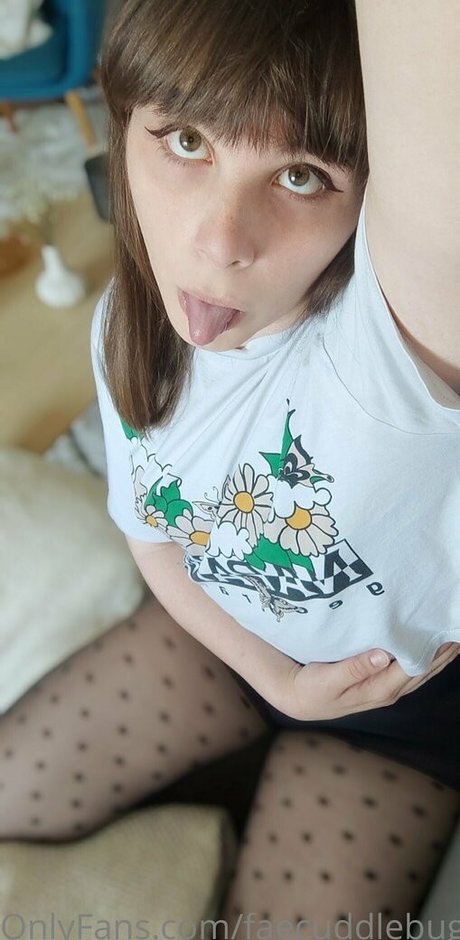 faecuddlebug pretty pornstar archive