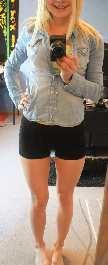 ebony wet pussy onlyfans pornographic photo