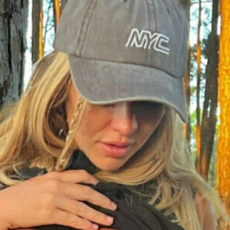 asian ladyboy onlyfans adult photos