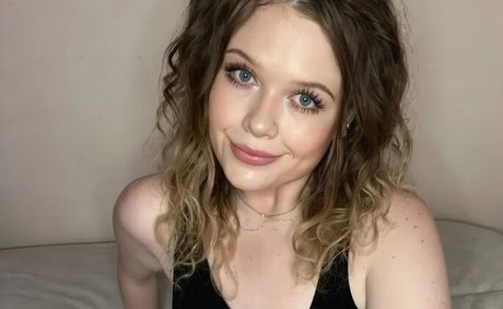 Water Ski Bunny top model archive