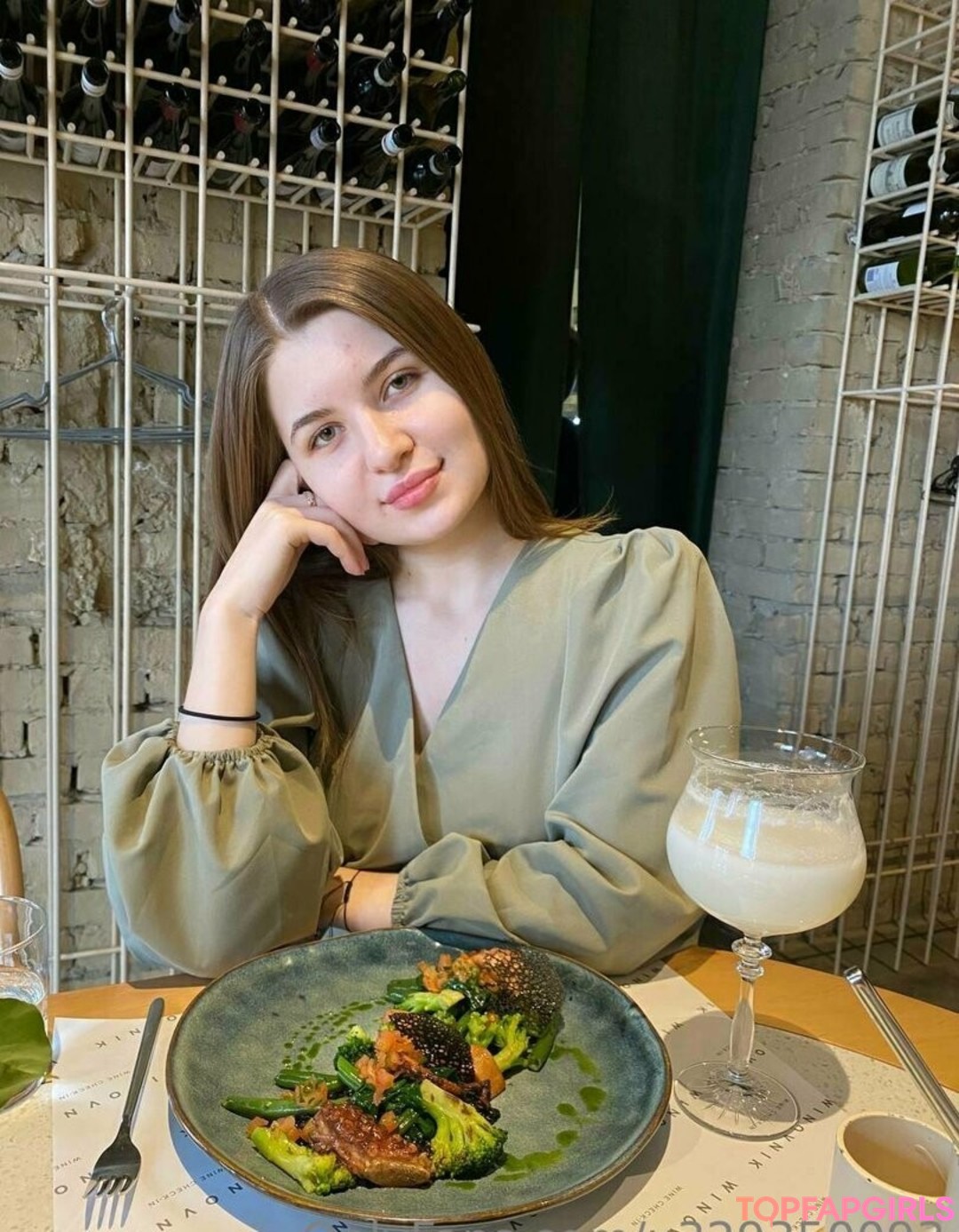 blowjob teen onlyfans pretty img