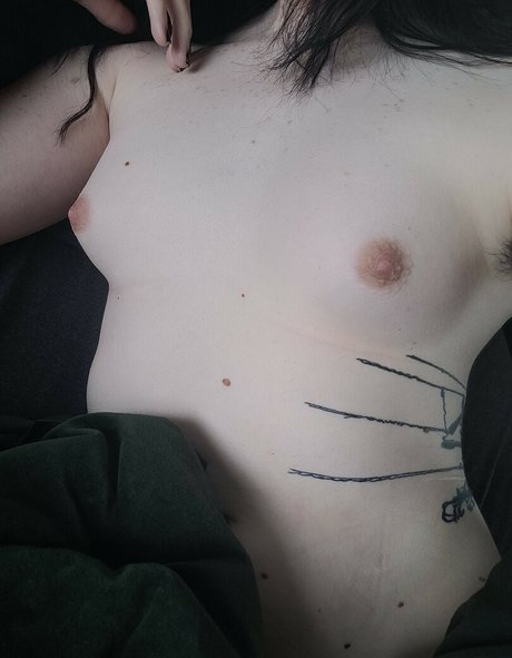 pierced onlyfans exclusive pictures