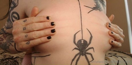 siouxsie steele adult model photo