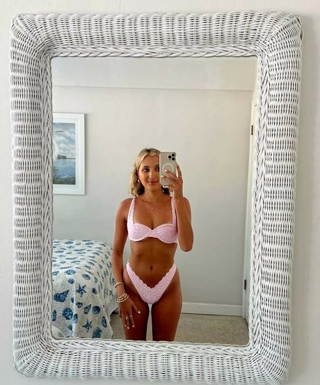 McKenzie Morgan high quality pornstar photos