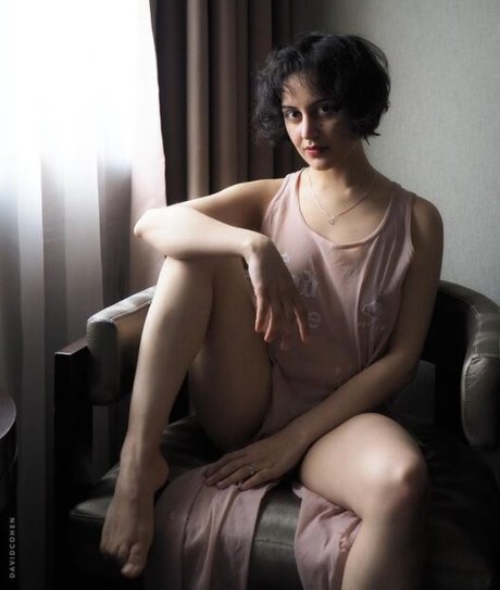 Yasmeena nudes actress gallery