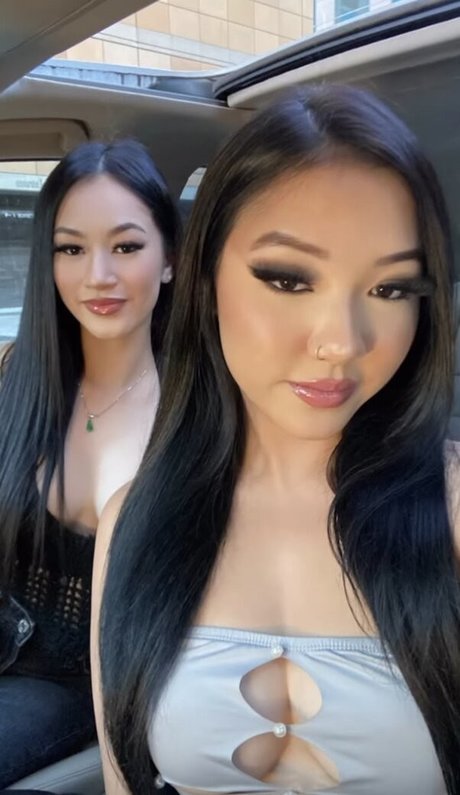 icybabym hot model pics