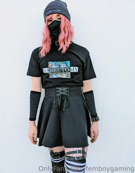 femboygaming model beautiful picture