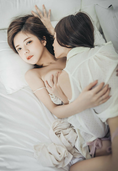 angel 86321 sexy pornstar picture