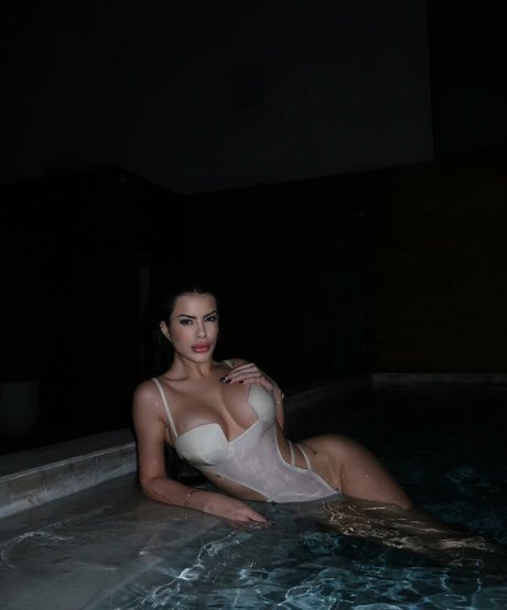 black hair milf onlyfans best picture