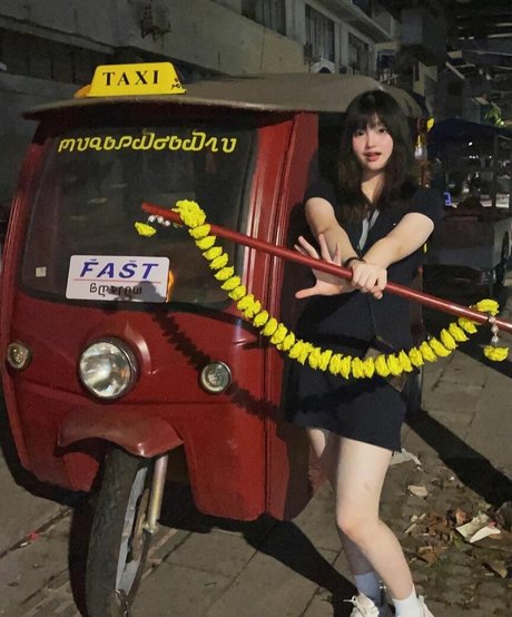 fat ass asian onlyfans naked photo