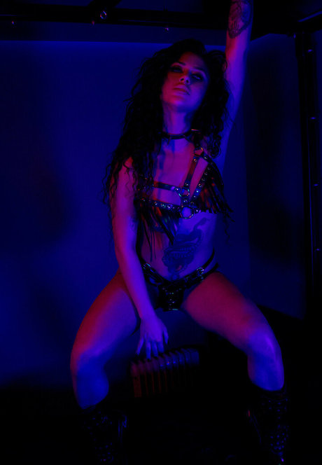 Huntress Artemis pornstar picture