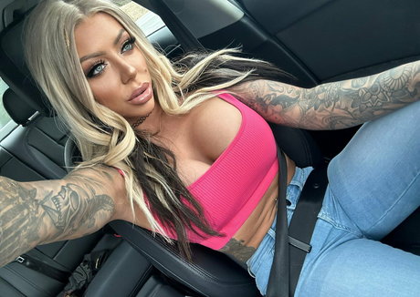 milf strip onlyfans hot sex pictures