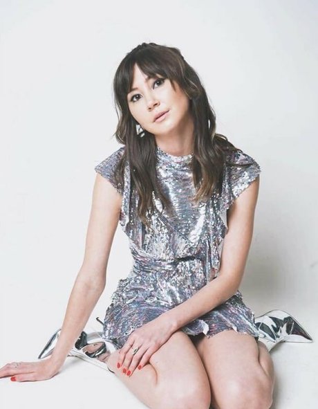 Kimiko Glenn pornstar picture