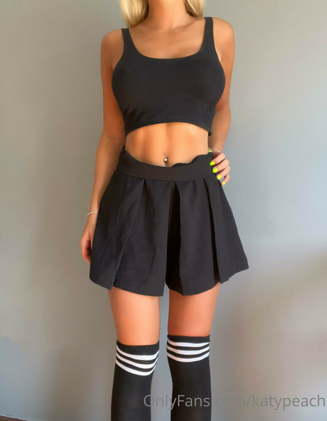 katypeach pornstar erotic images