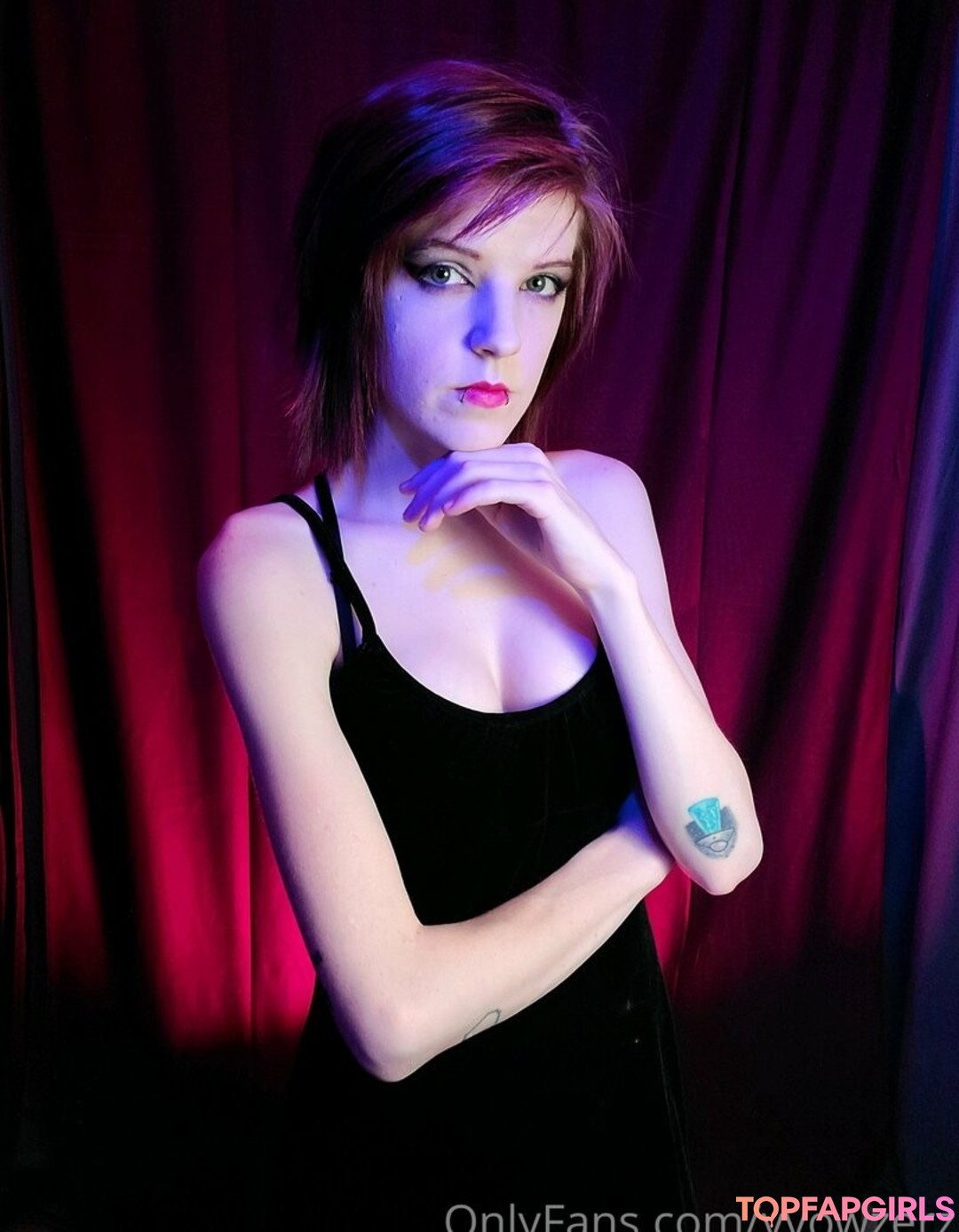 vvowzerz model nudes gallery