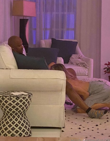 hollyhotwifevip free actress images