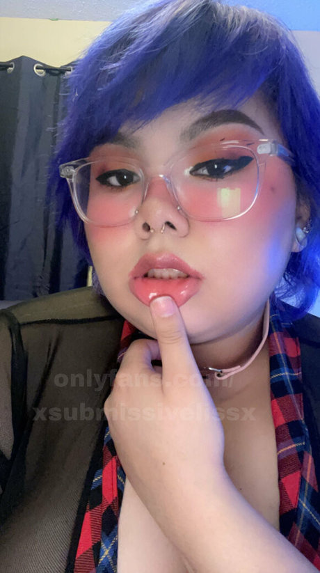 xsubmissivelissx hot star pics