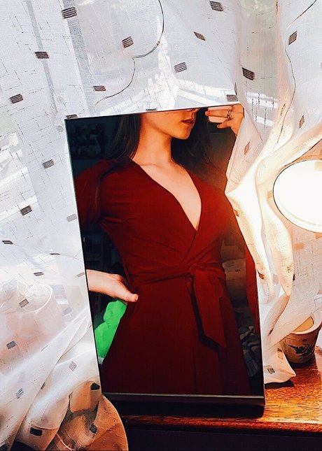 Laura Anne top pornstar image