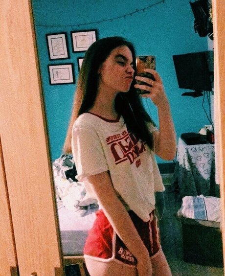 Laura Anne hot pornstar picture