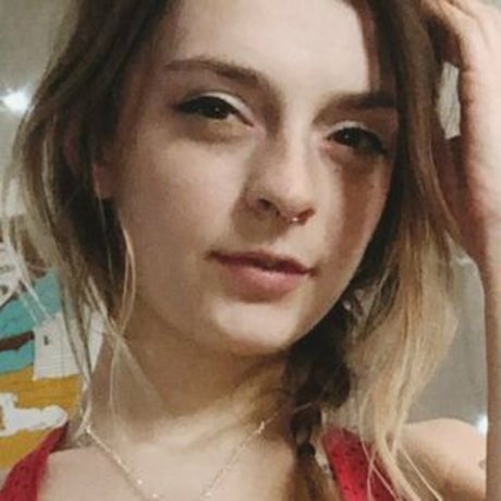 sadgirlastridsfree model perfect pic