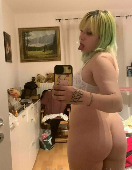 suicidyalice free pornstar images