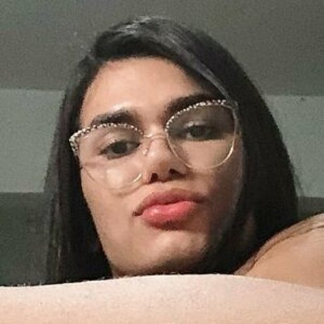 ts larissakemylli pretty pornstar image