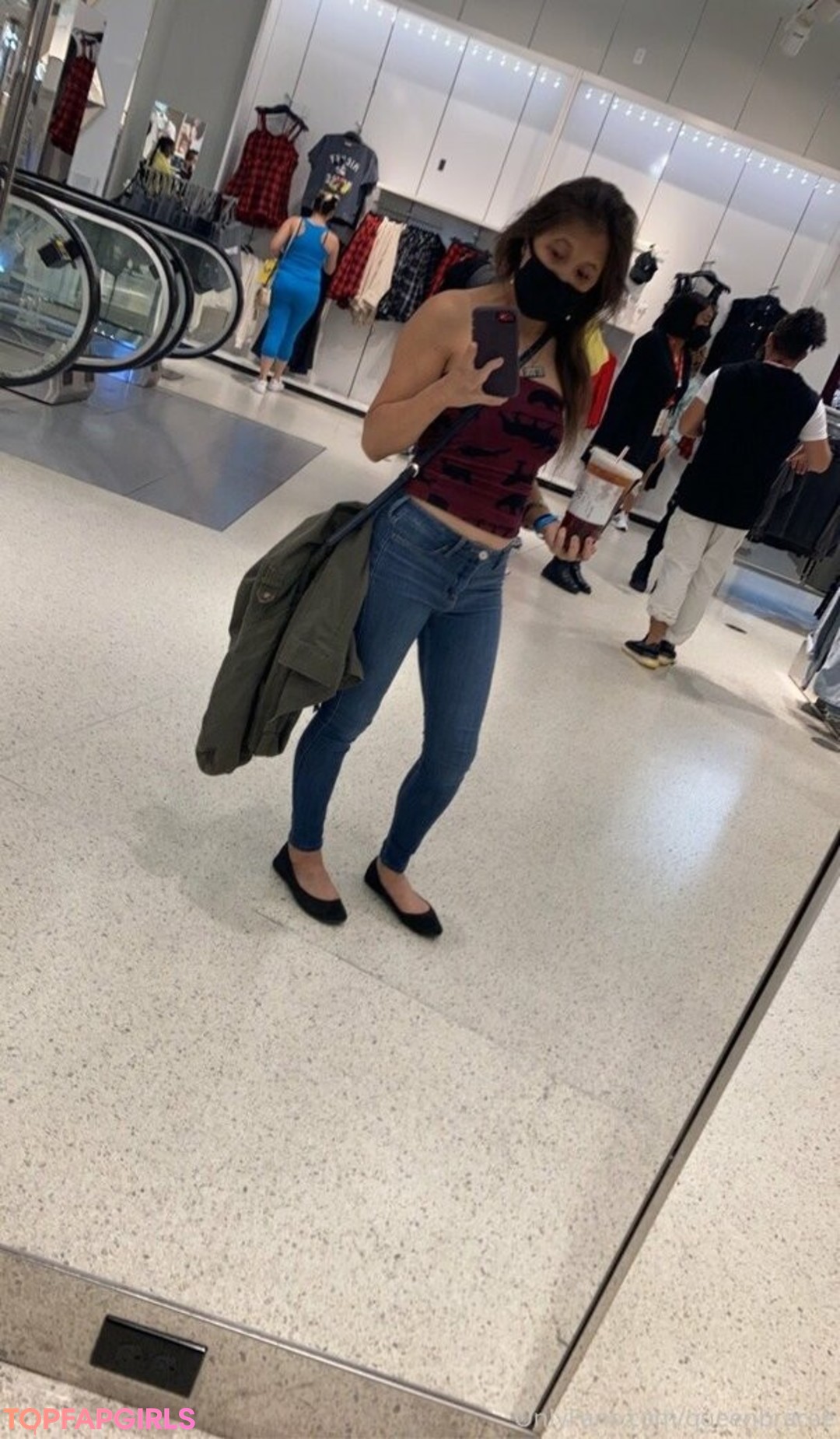 queenbracee nudes model archive
