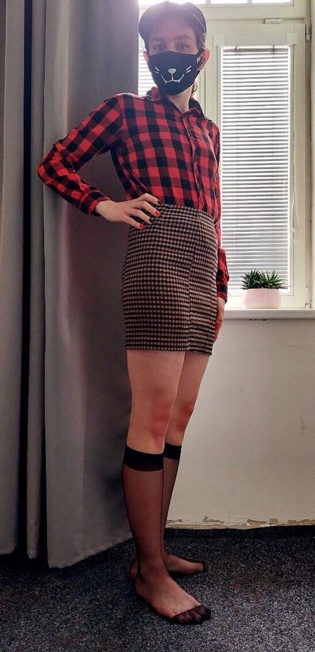 lucia cutie sex actress galleries