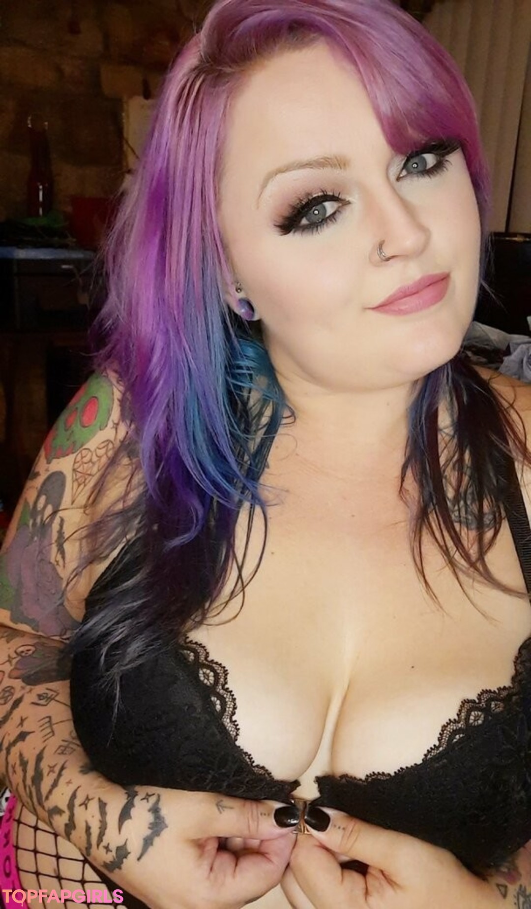 cum feet onlyfans free naked pic