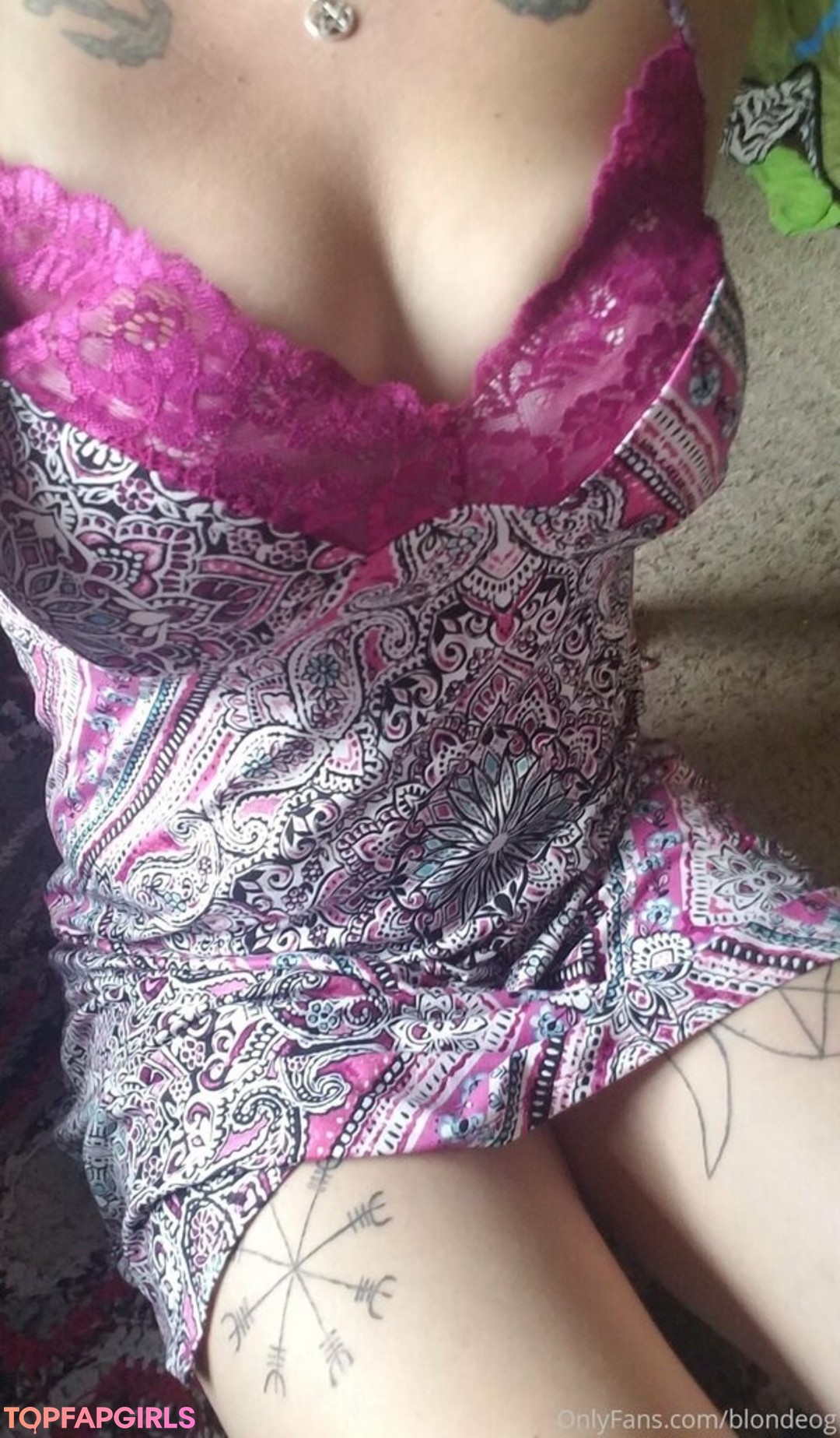 blondeog adult model images