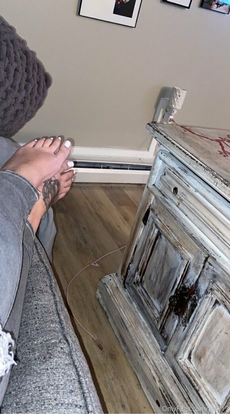 jlb 717 nude actress picture