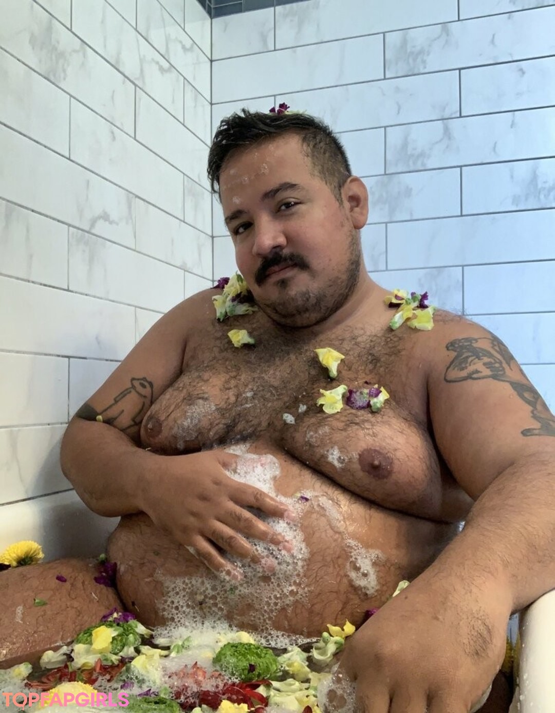 gym asian onlyfans art nude photo