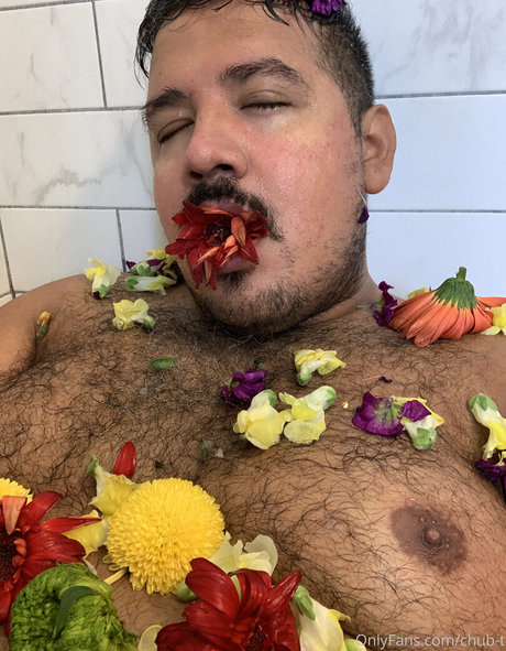 chub t model nude gallery