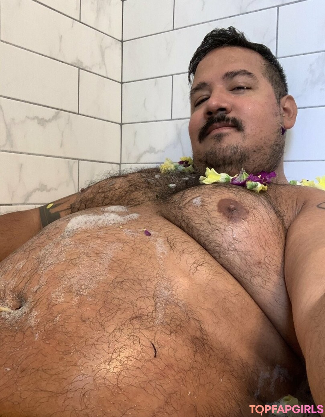 chub t sexy actress image