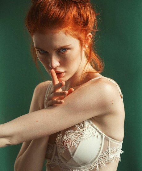 teacher milf onlyfans nude archive