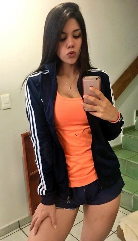 monster tits onlyfans free naked photo