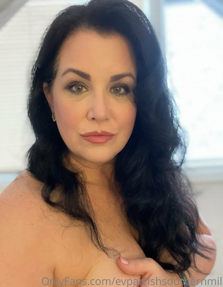 evparrishsouthernmil star nude img