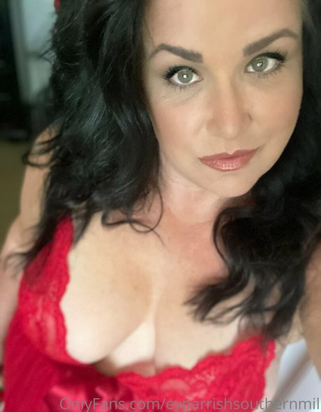 evparrishsouthernmil nude star image