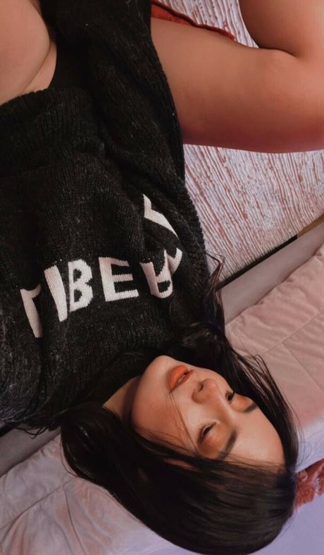 Annie Dreams model pics