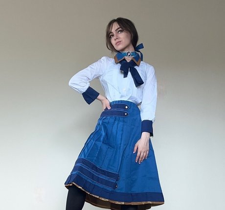 Awkspew roo2 star adult gallery