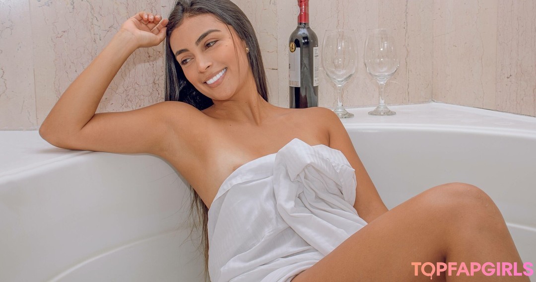 Daniela Alonso star nudes images