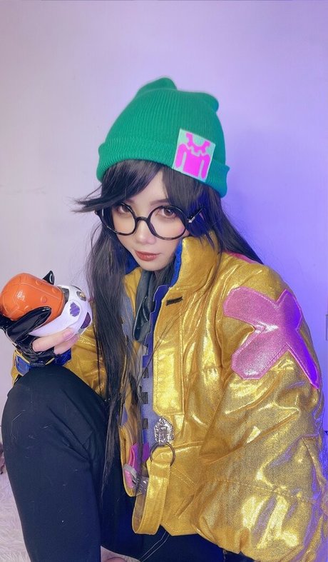 PoppaChan pretty pornstar images