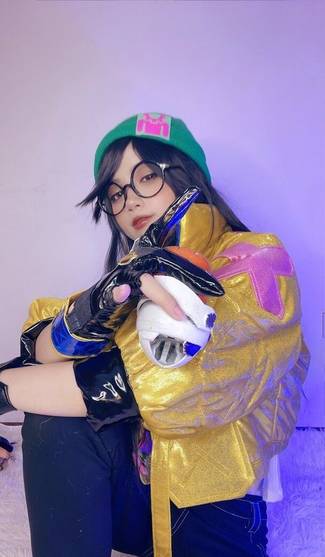 busty teen onlyfans hot nude pictures